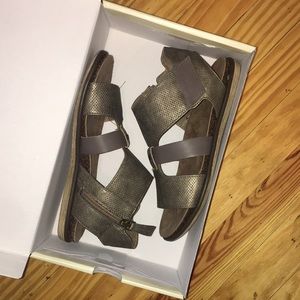 ✨NWT & Box! Hokus Pokus Coco Tarra sandal